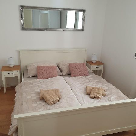 D&M Apartment Sibenik - An Apartment In The Heart Of The Old Town Экстерьер фото