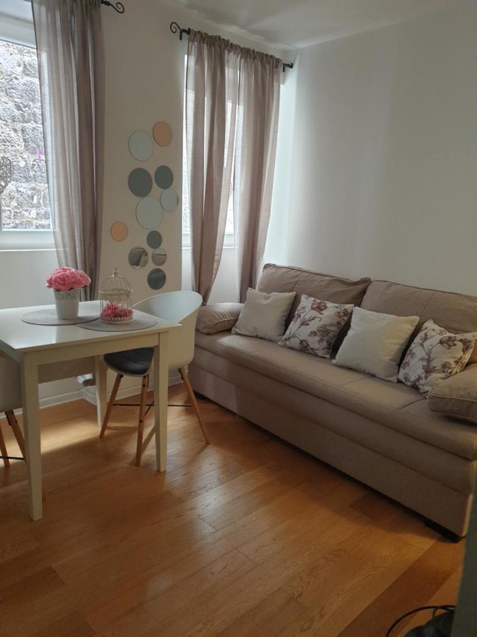 D&M Apartment Sibenik - An Apartment In The Heart Of The Old Town Экстерьер фото