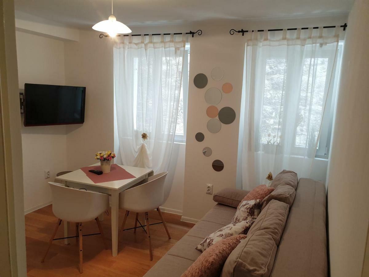 D&M Apartment Sibenik - An Apartment In The Heart Of The Old Town Экстерьер фото