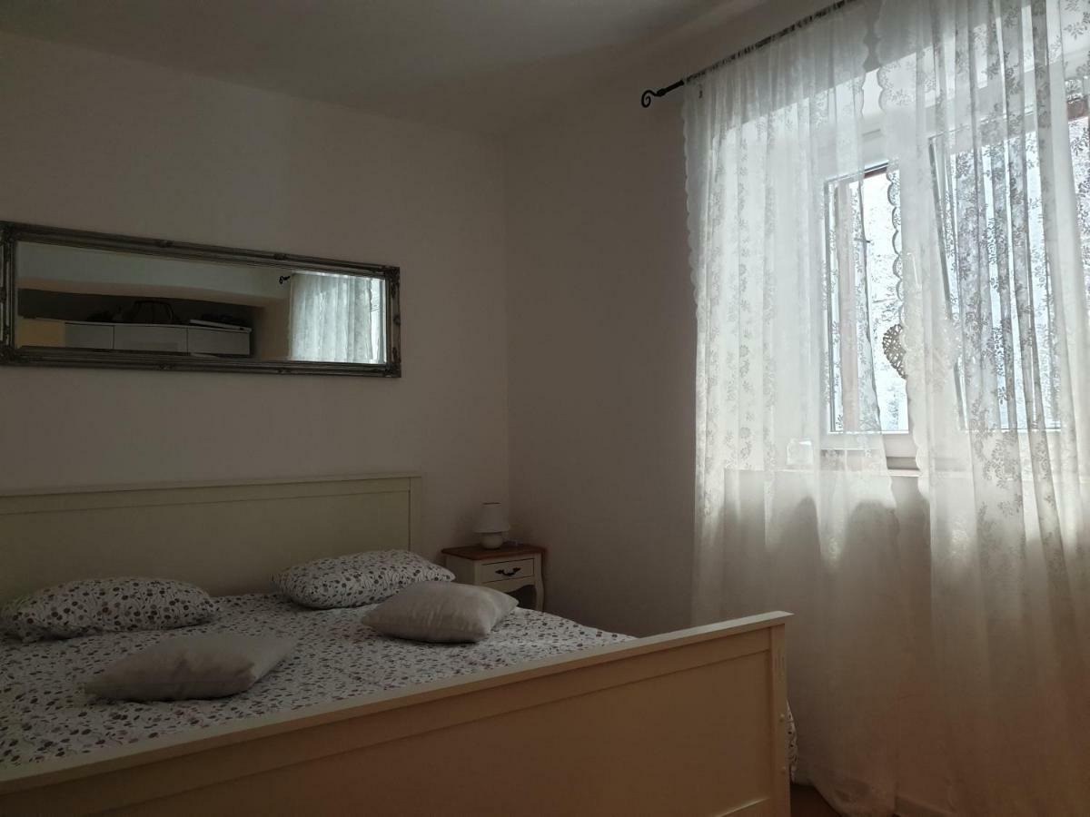 D&M Apartment Sibenik - An Apartment In The Heart Of The Old Town Экстерьер фото