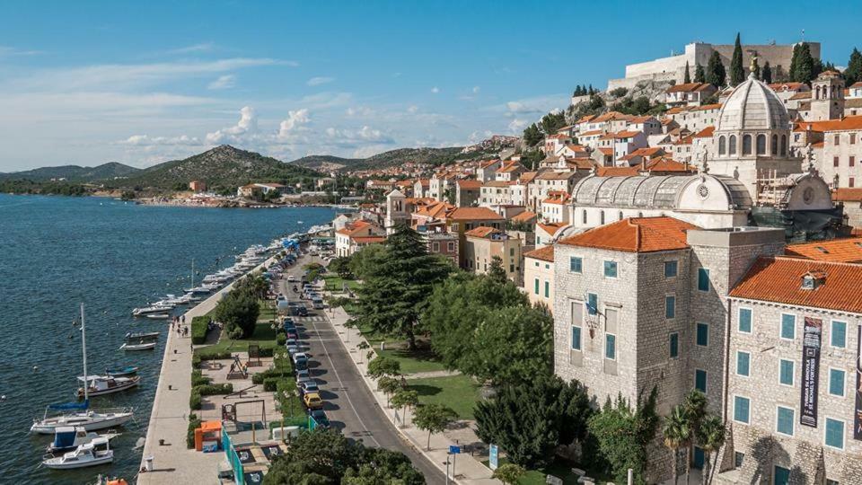 D&M Apartment Sibenik - An Apartment In The Heart Of The Old Town Экстерьер фото