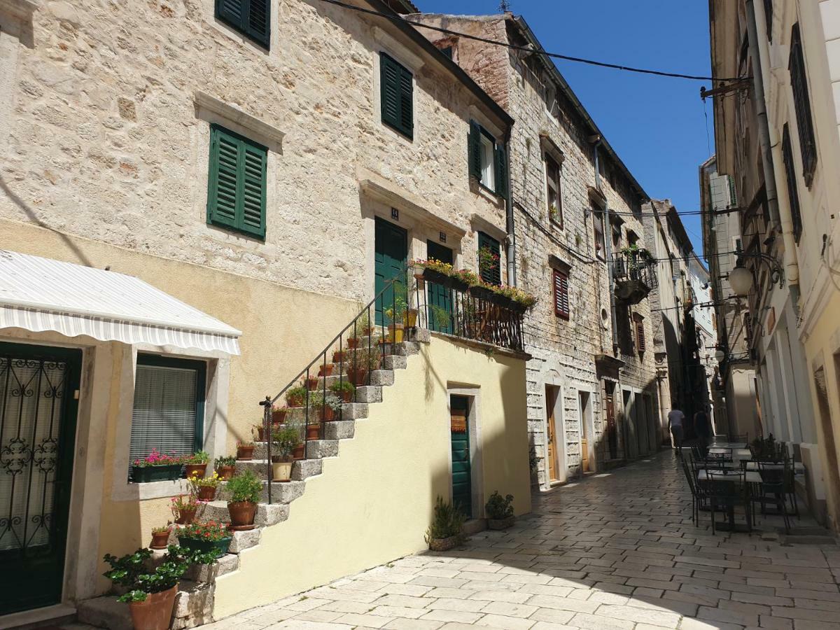 D&M Apartment Sibenik - An Apartment In The Heart Of The Old Town Экстерьер фото
